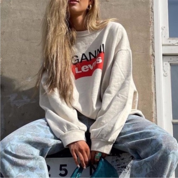 NEW Ganni Levi's Snap Back Sweatshirt Nature Medium